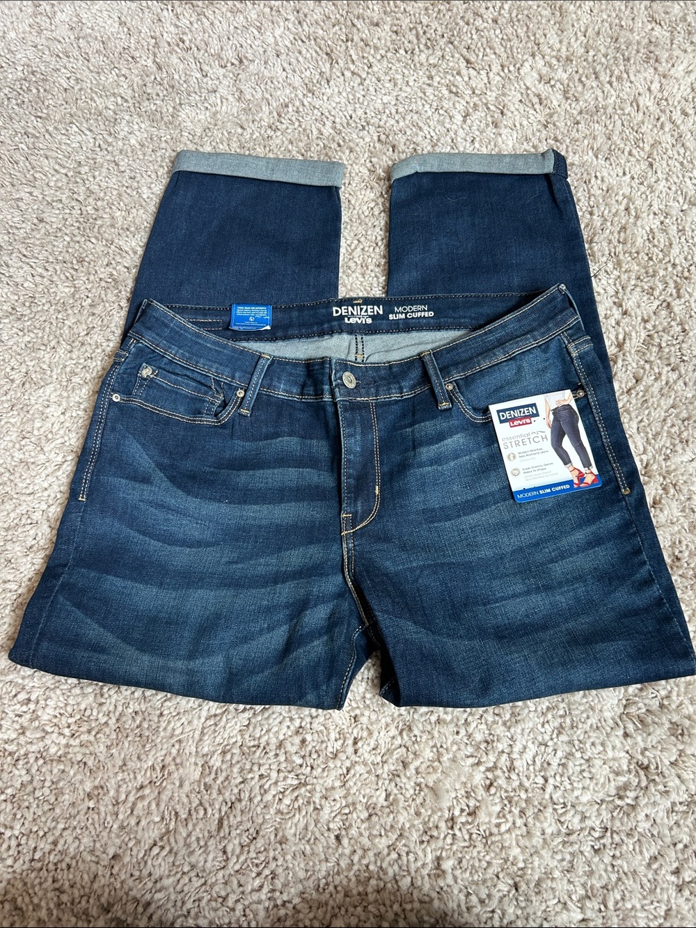 Denizen Levi’s Modern Slim Cuffed Jean size 14/15 NWT mid rise